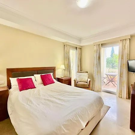 Majestic Gardens 2 Bedroom Casares